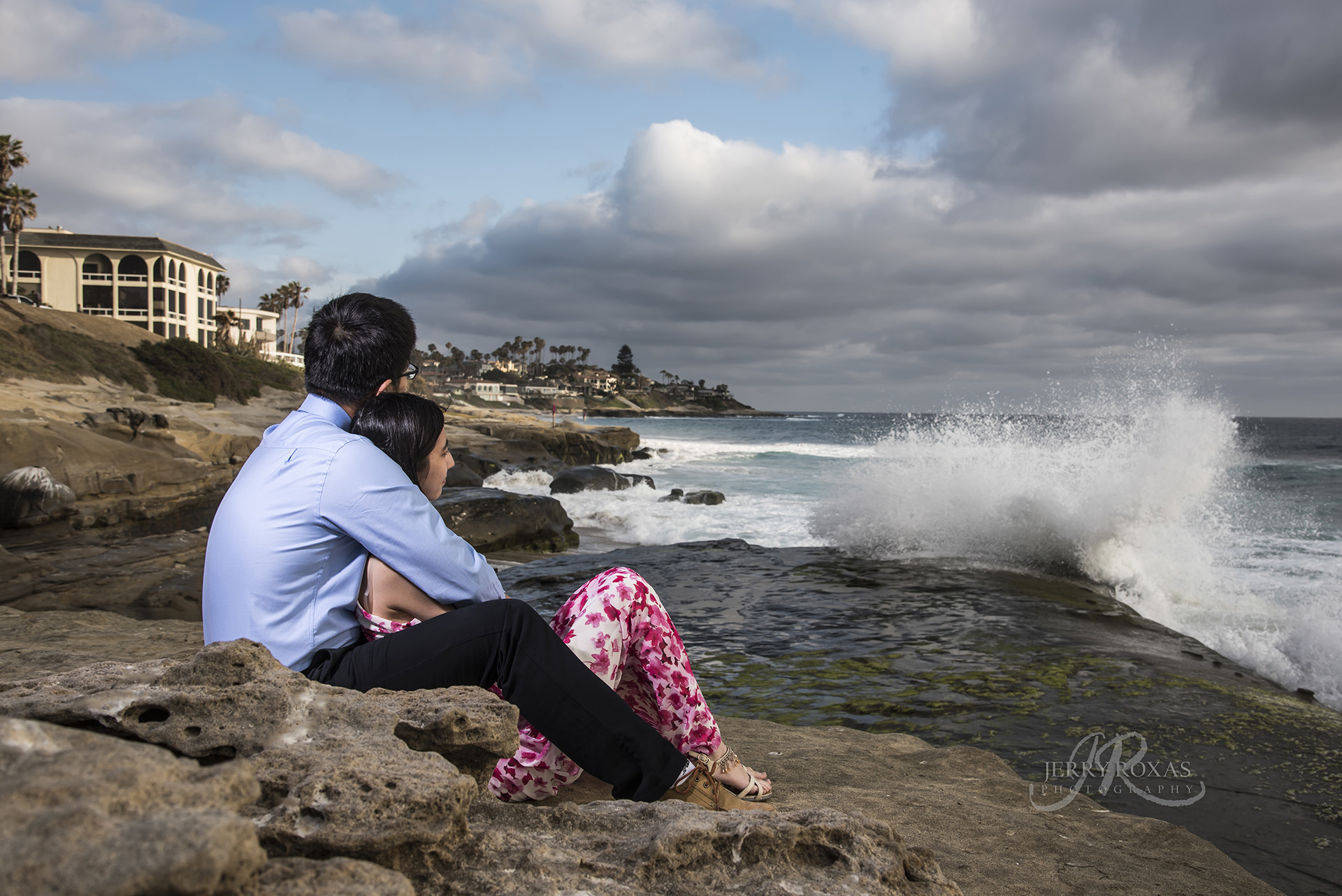 Jian and Jing's Engagment Photos at Windansea Beach by Fotility Photography & Videography