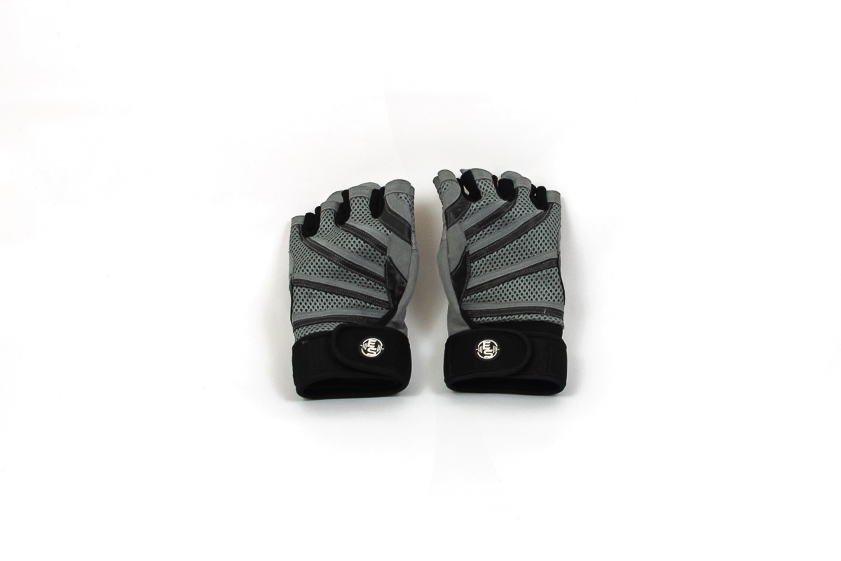 Amazon Product Photos of Weight Lifting Gloves by Fotility Photography & Videography