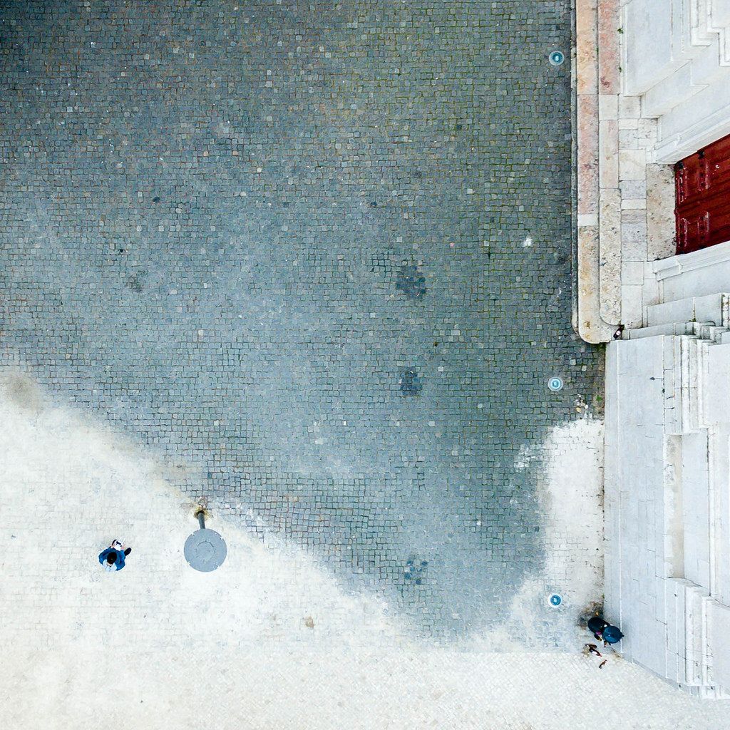 Drone view of a volcano mountain range / brummenansicht eines