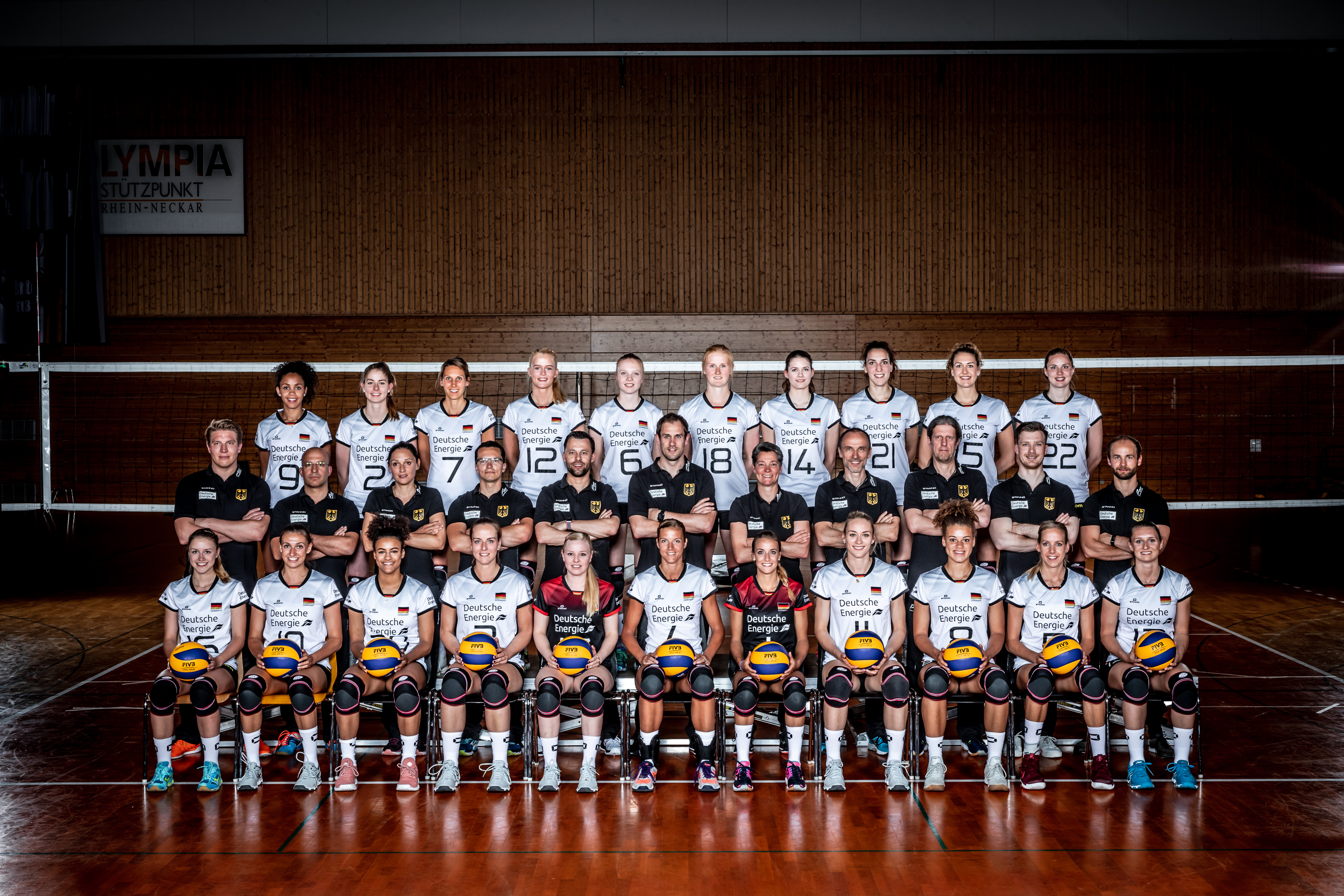 TeamFIVB002