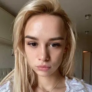 Голая Диана Шурыгина | Слив онлифанс киска без трусов