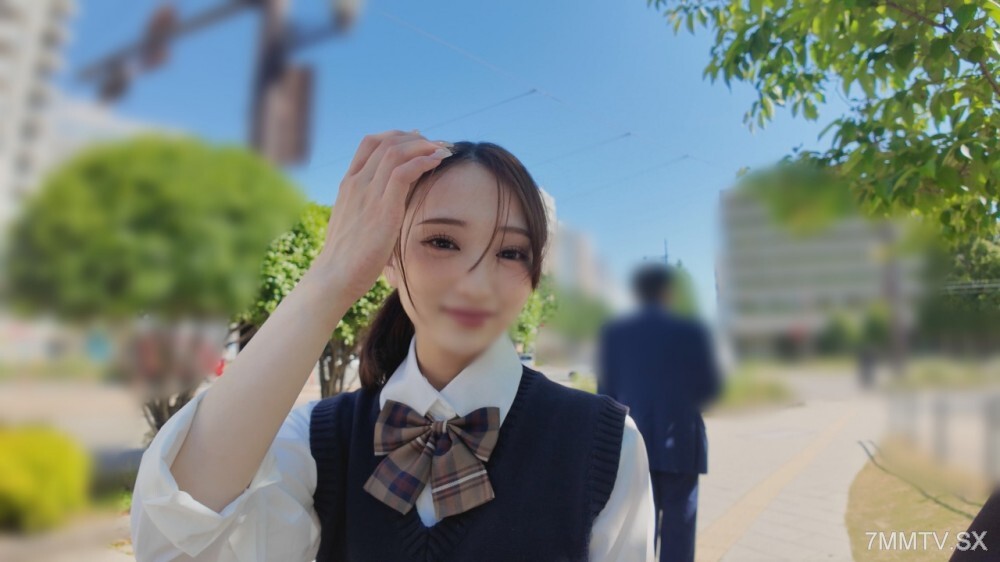 FC2-PPV-4953812 Uncensored ＜Very cute♡ Former idol research student＞ Male friend's secret professional trip, uncensored sex, erotic nature exposed, hot spring trip to the general maze