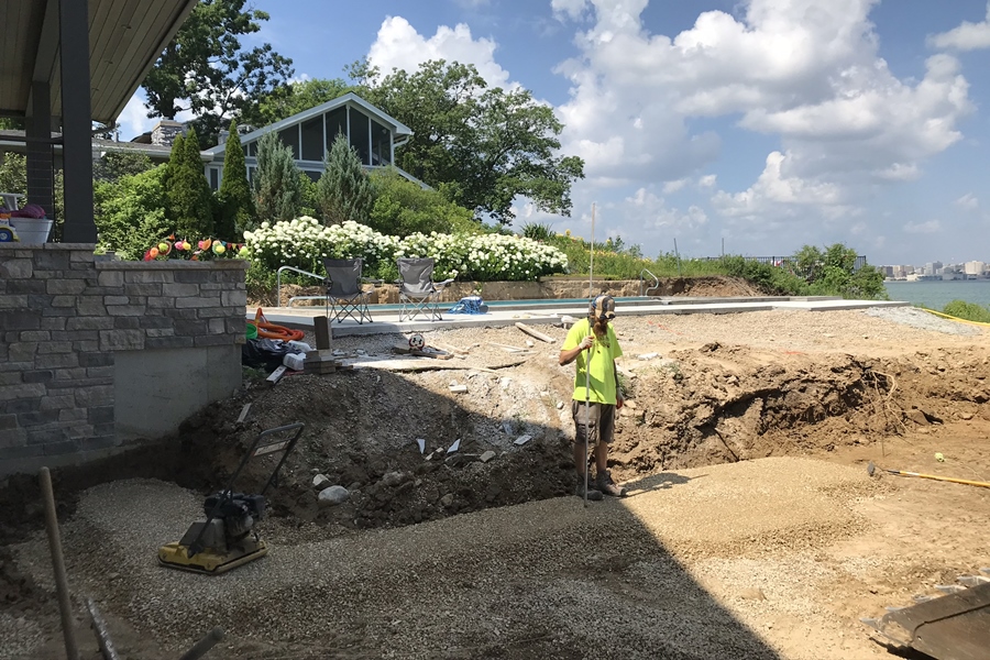 CapitolViewVerandaDuring1