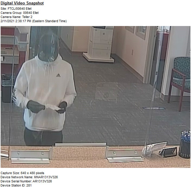 Investigators search for man who robbed Akron bank with a note