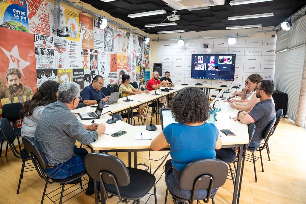 Fundação Perseu Abramo monta grupo temático sobre trabalho de base