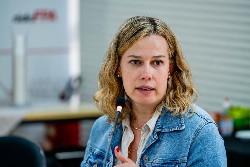 Painel do CASB analisa força da extrema-direita no Brasil; confira imagens do evento na FPA Painel do CASB analisa força da extrema-direita no Brasil; confira imagens do evento na FPA