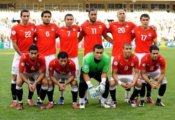 أبطال من ذهب