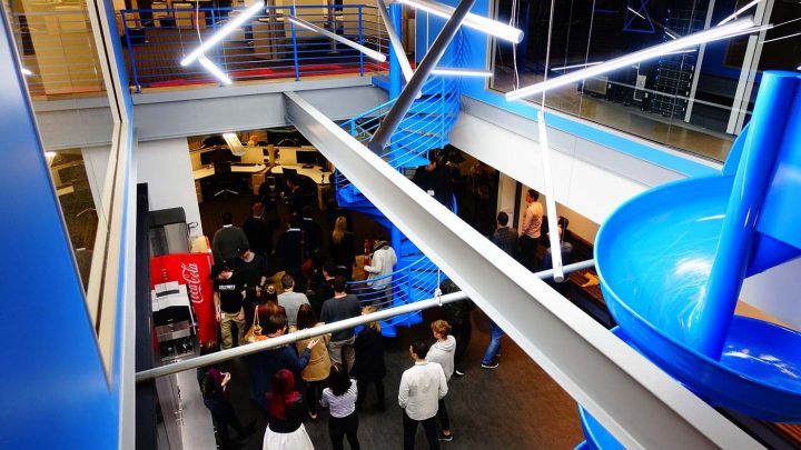 CoD:WW2(仮): 新作CoDのスタジオが建設工事中、過去最高の300人以上を収容する規模に 2 上からみても独創性の溢れるレイアウト