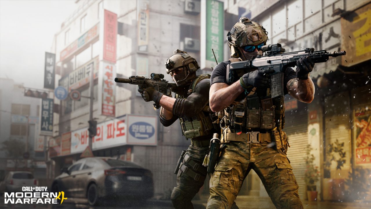 韓国の市街地で武器を構える2人のオペレーター（CoD:MW4ベータ）