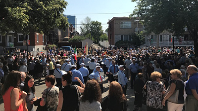 Dopo la messa e poco prima dell'inizio della processione