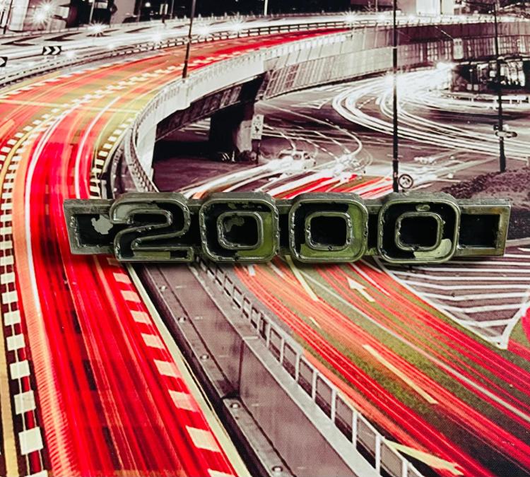 2000 Triumph Badge