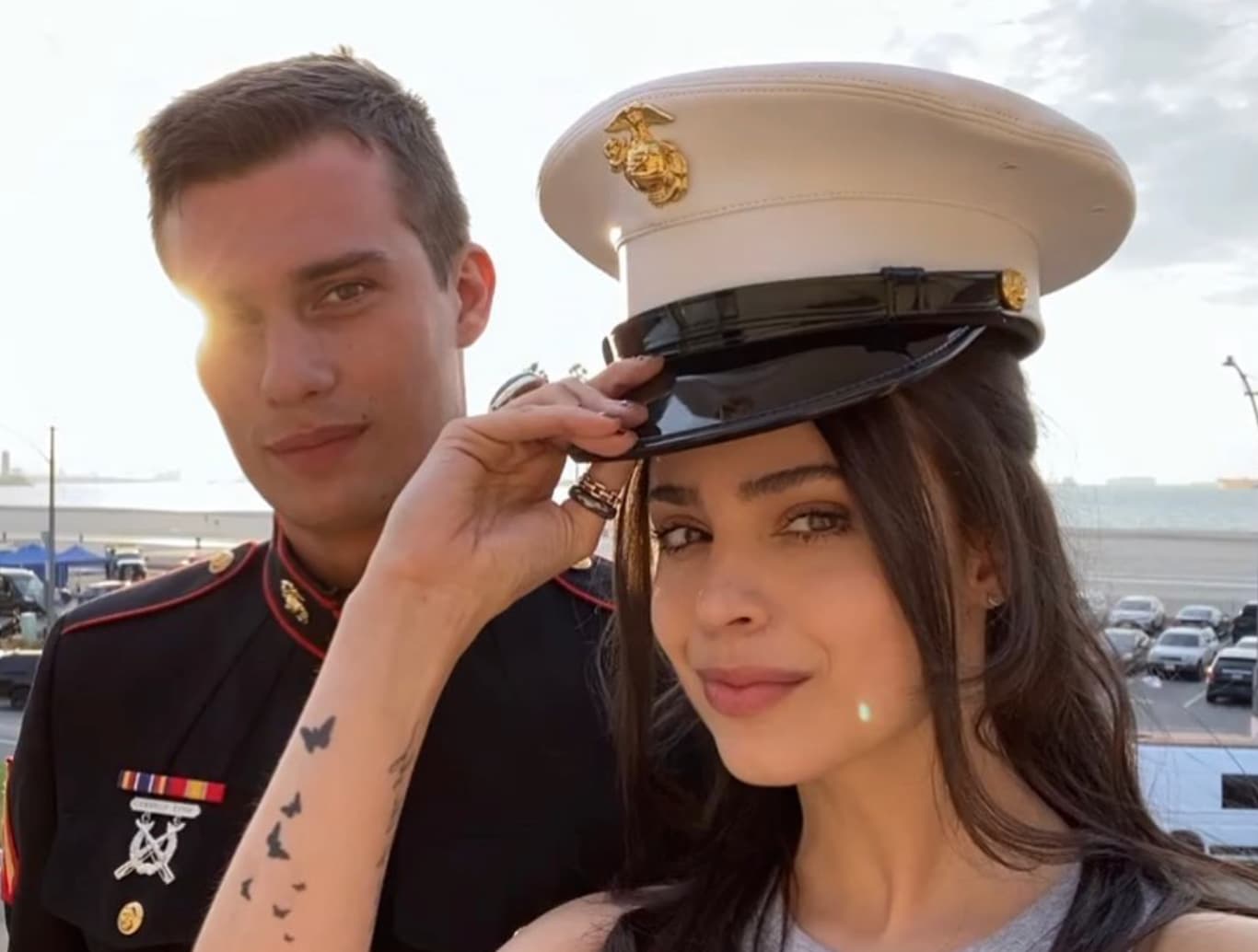 à Nos Coeurs Meurtris 2 Purple Hearts 2 : Sofia Carson veut une suite ! - FR Conventions