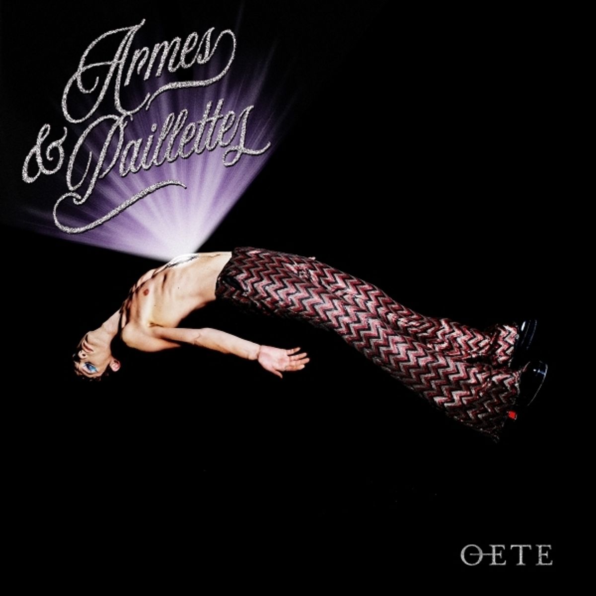 OETE<br>'Armes & Paillettes'