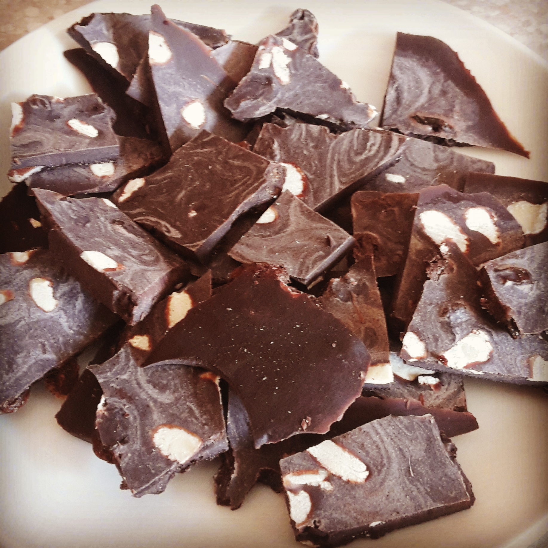 Homemade raw, no refined sugar, free from dairy and gluten chocolate bark