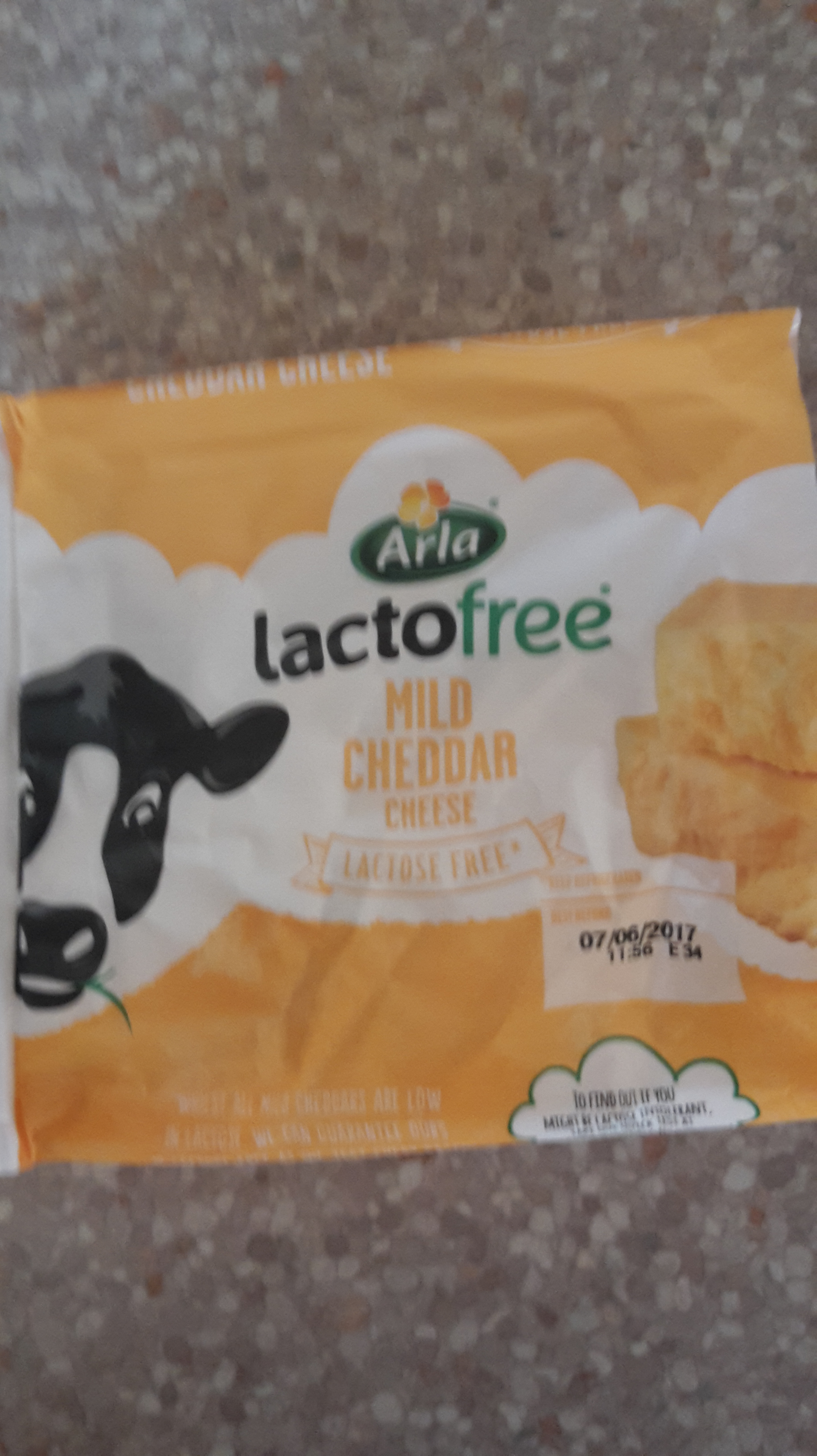 Lactofree Mild Cheddar Cheese