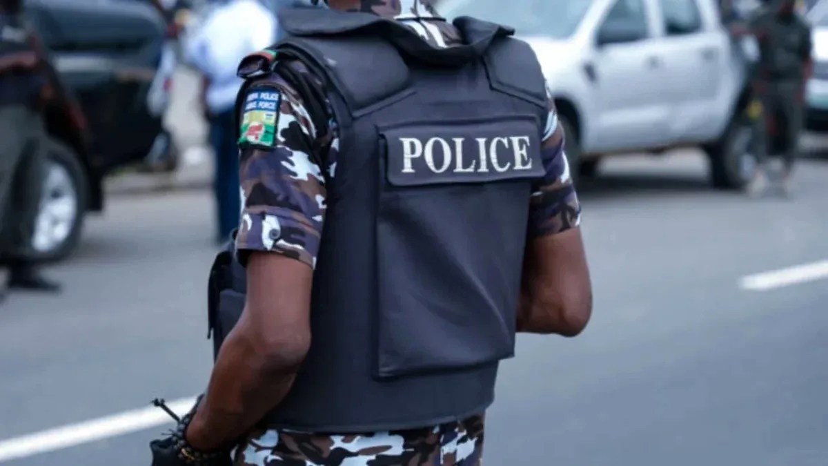 Police 3