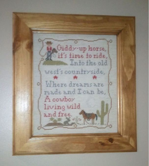 Traditional picture frames