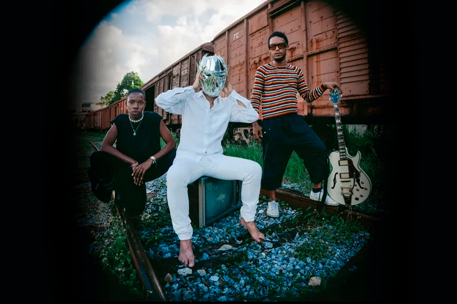 Partout, Matt Hylom, Mögel, Aérostat Palace y Once in a While: historias por descubrir