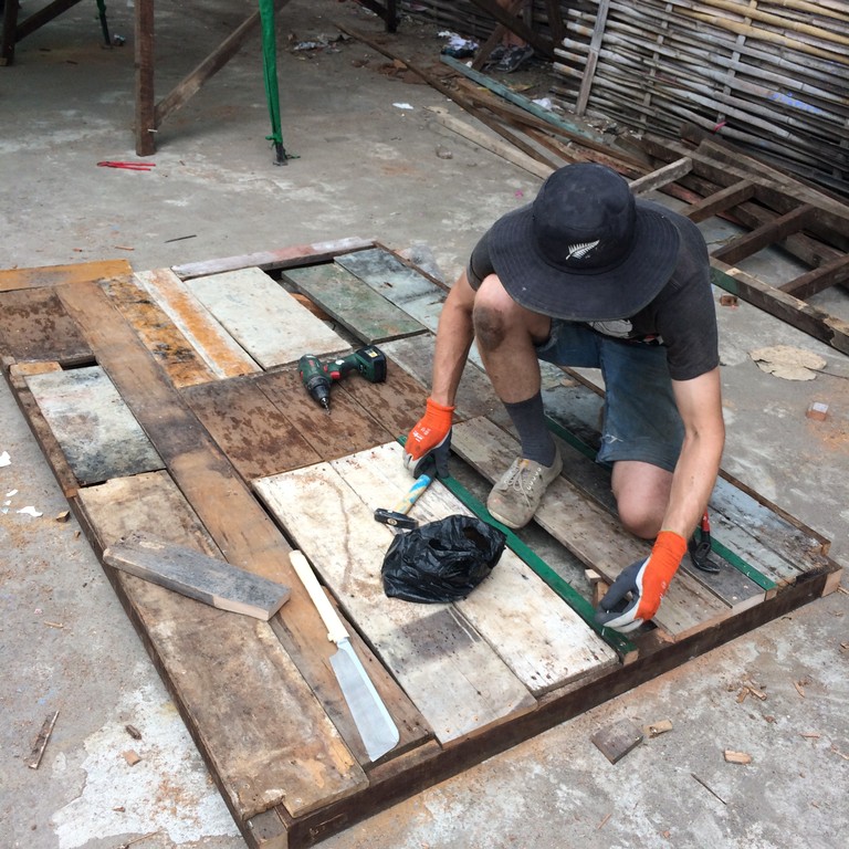 Stage floor