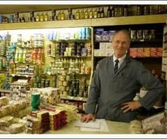 Image: l'épicier/l'épicière (il/aller)