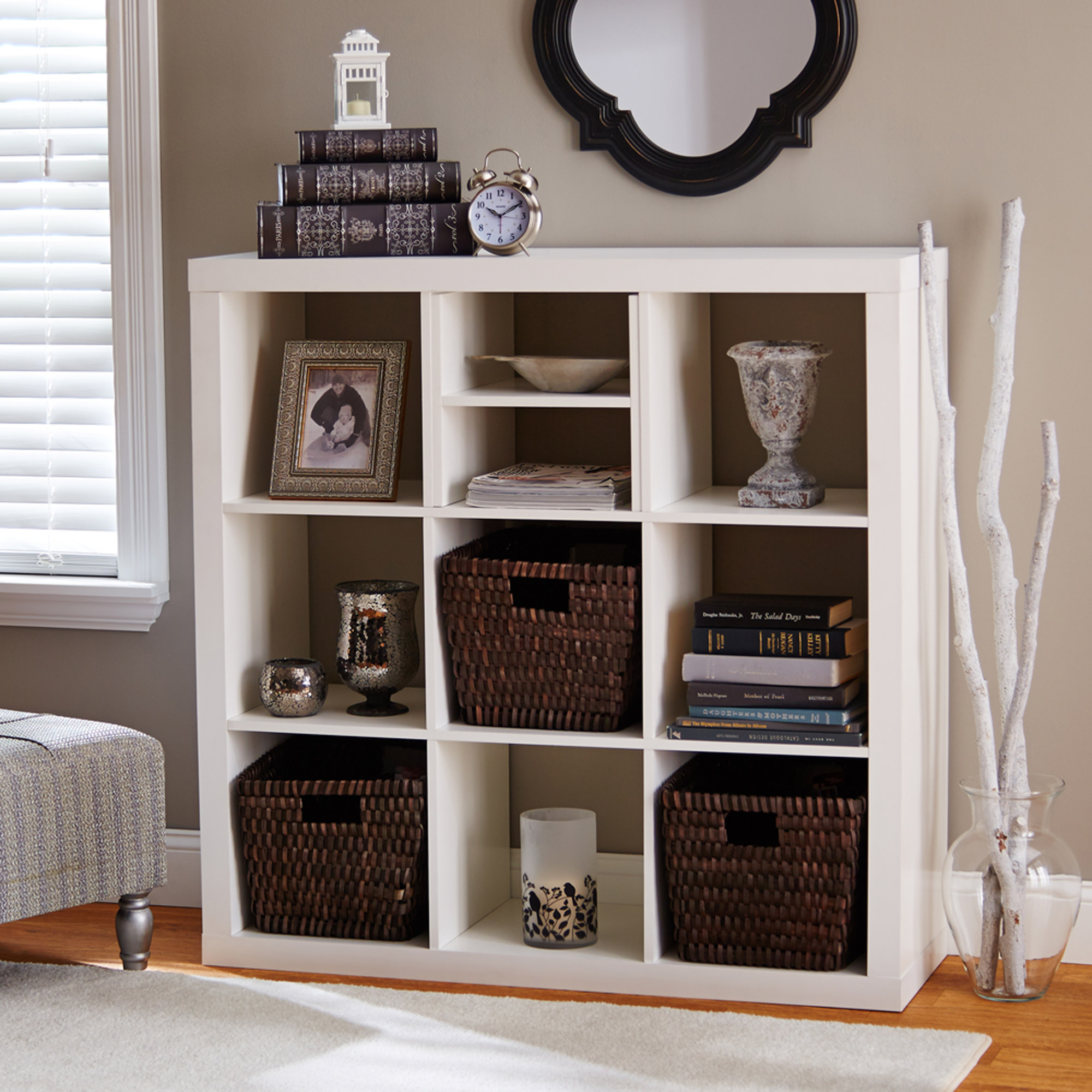 Simple Modern Shelve Design