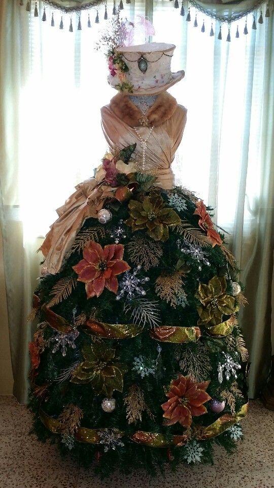 Diy Mannequin Christmas Tree 9 Dress Form Tutorials Free