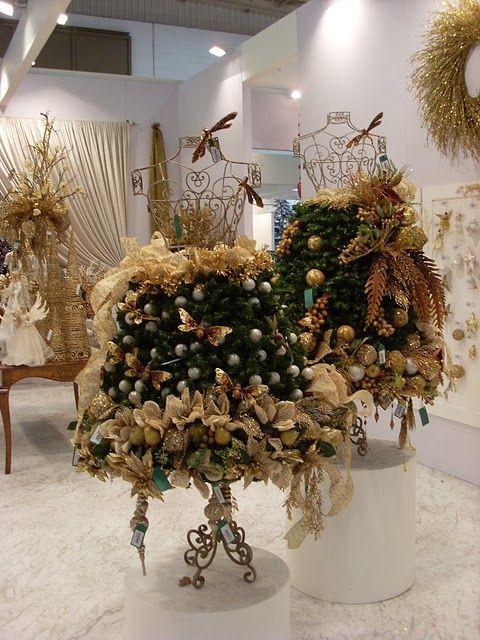 Diy Mannequin Christmas Tree 9 Dress Form Tutorials Free