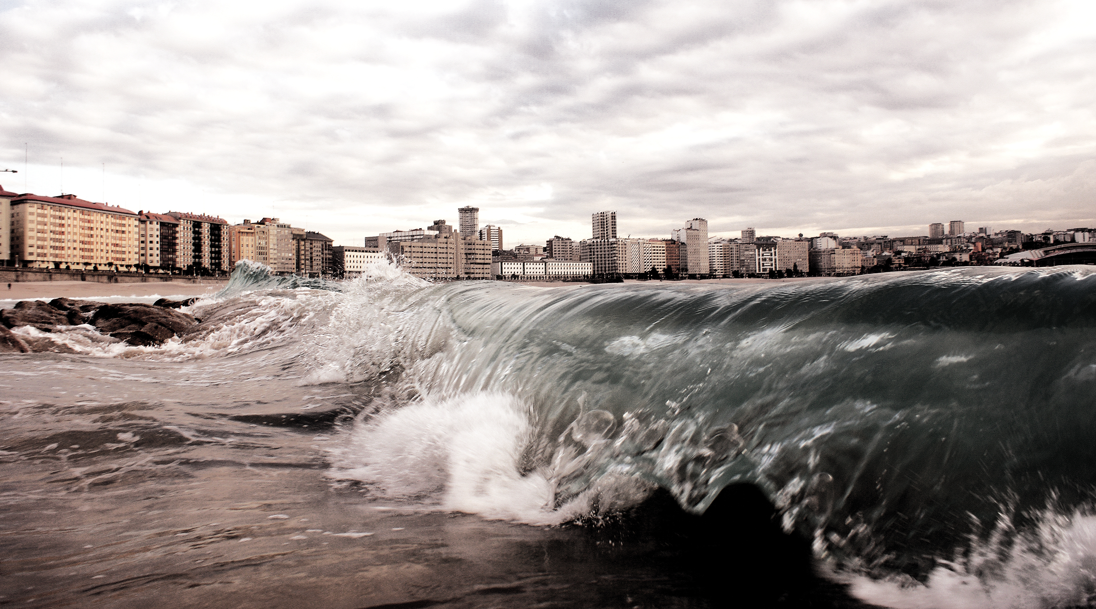 A Coruña, ciudad de cristal