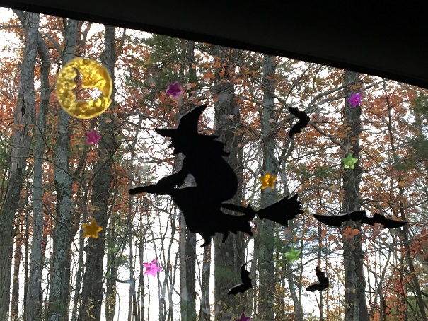 Another Halloween car window - how cool does it look with the backdrop!?