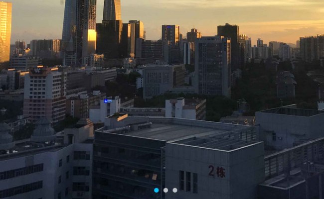 Mobile-friendly Pure Javascript Photo Slider | Frontendscript