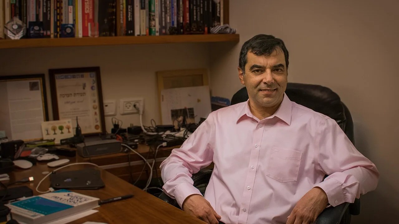 Mobileye driver assistance technology as founder Amnon Shashua steps aside