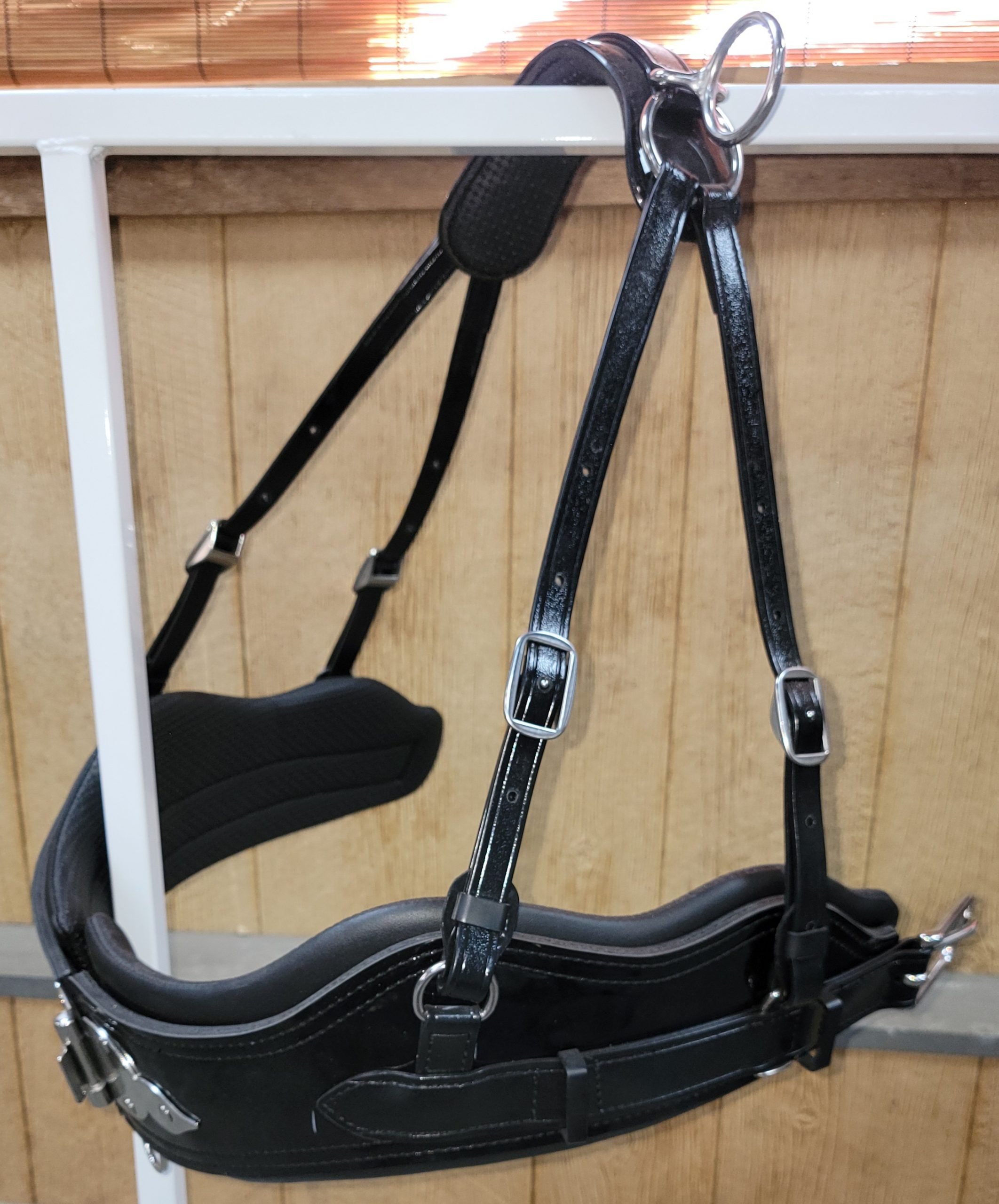Horse Size Power Pull Breast Collar with Center Clip and Permasoft