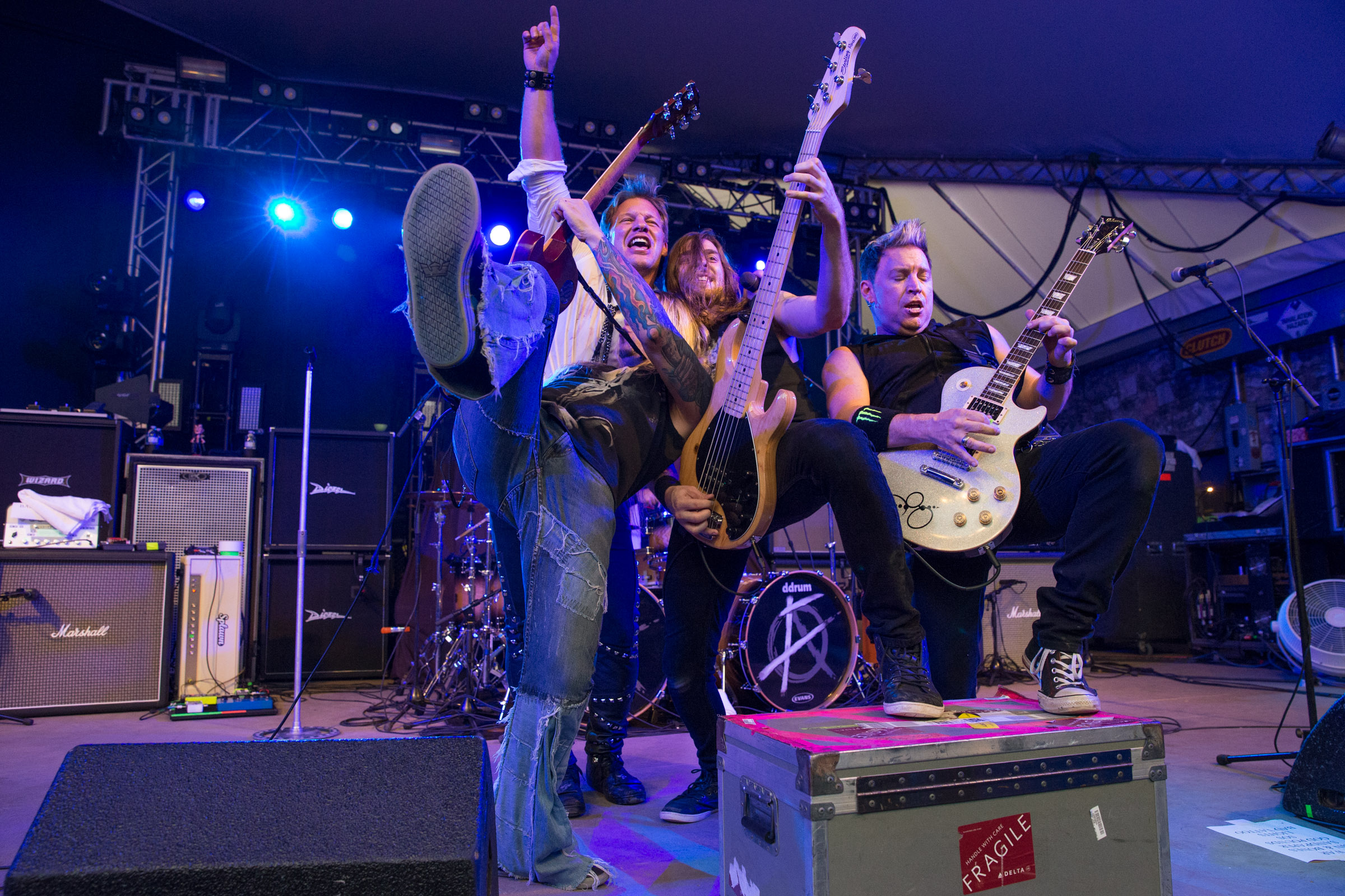 A List photos Slash, Myles Kennedy, and Fozzie