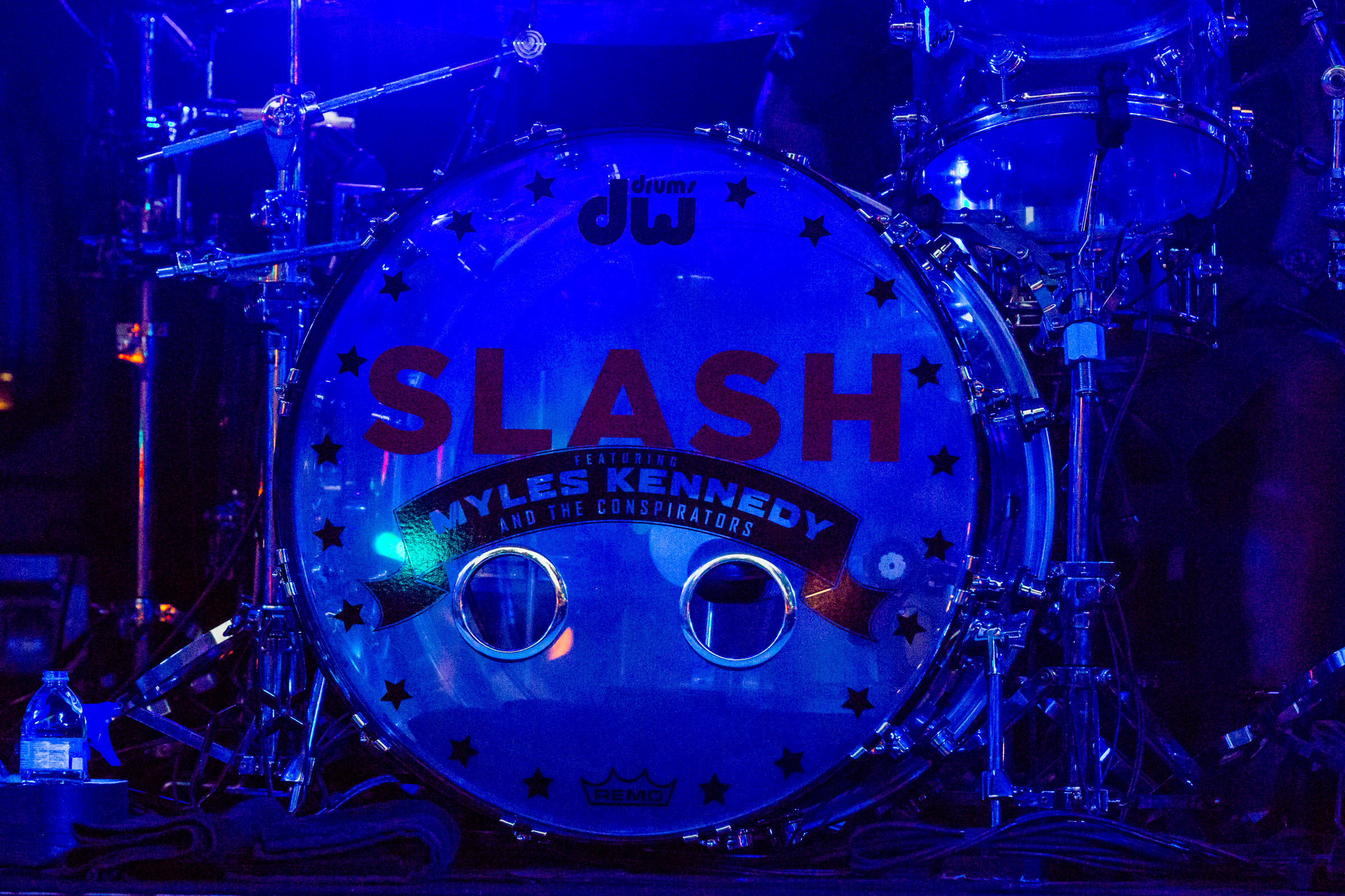 A List photos Slash, Myles Kennedy, and Fozzie