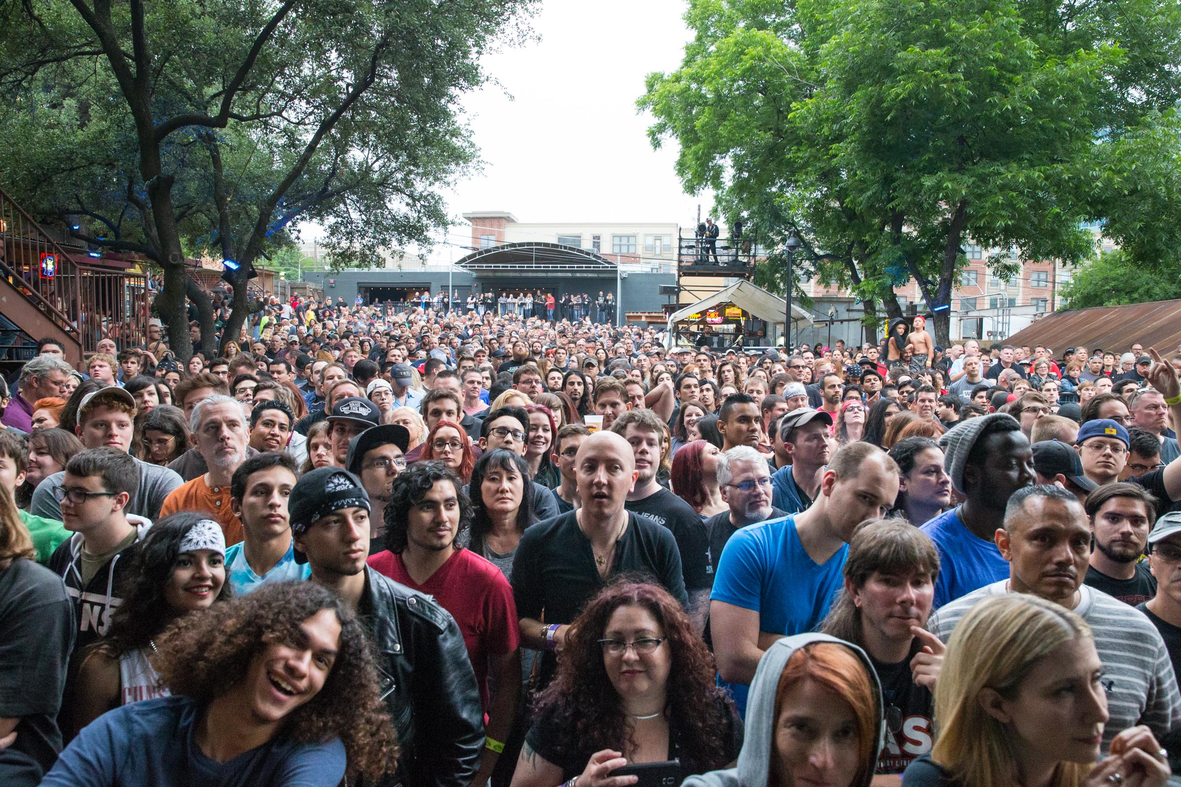 A List photos Slash, Myles Kennedy, and Fozzie