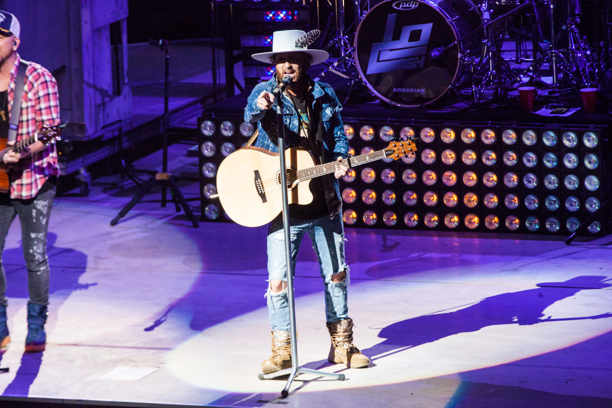 Locash - San Antonio Rodeo, Photo by Michael Mullenix