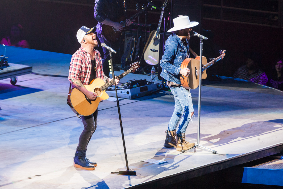 Locash - San Antonio Rodeo, Photo by Michael Mullenix