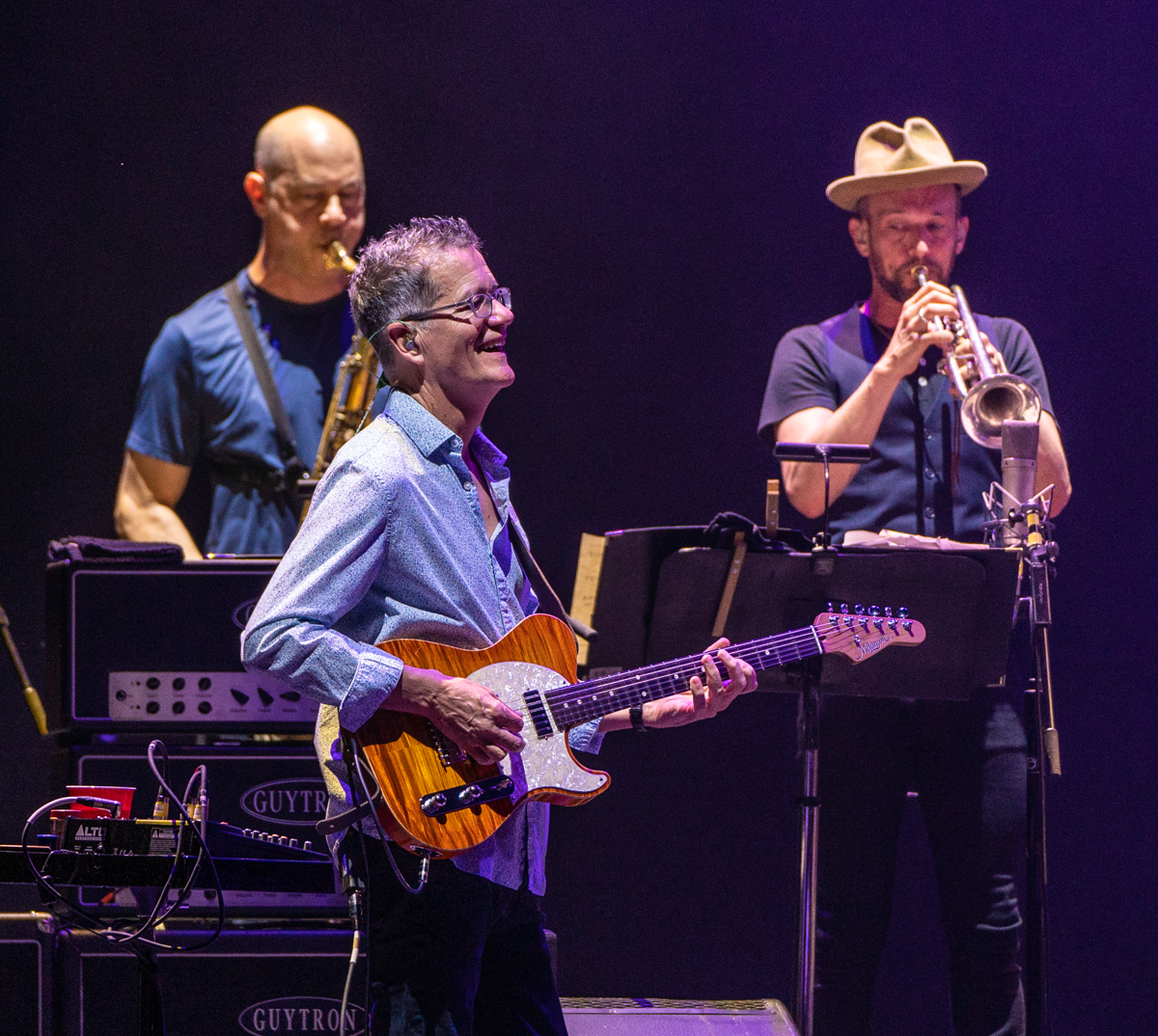 Doobie Brothers/Steely Dan Concert, Photo by Gino Barasa