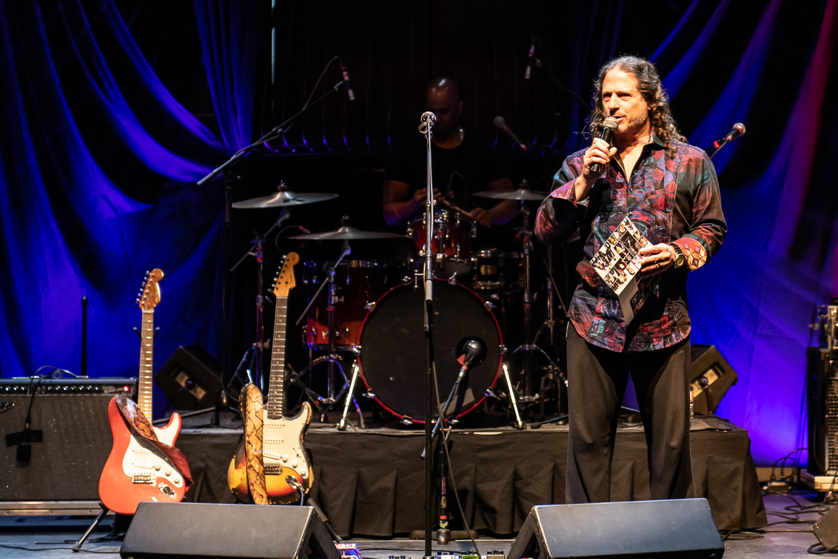 Ana Popovic at the One World Theatre, Austin, TX 8/26/2018. © 2018 Stan Martin