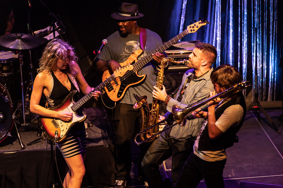 Ana Popovic at the One World Theatre, Austin, TX 8/26/2018. © 2018 Stan Martin