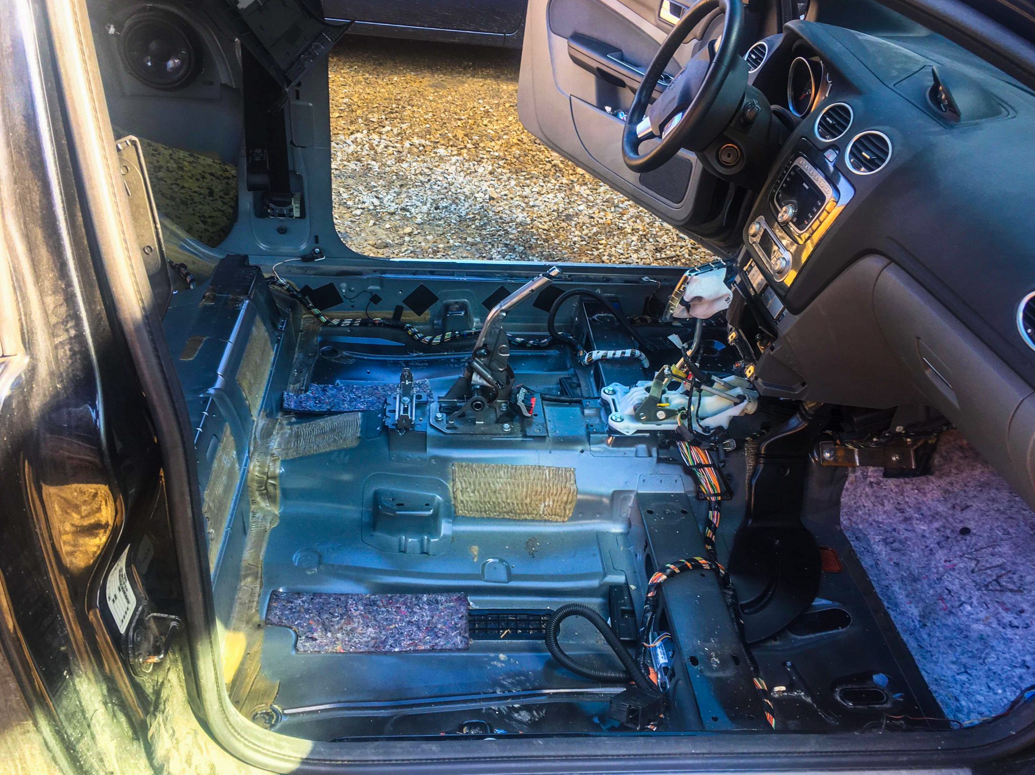 black_devil_wygluszenie-2