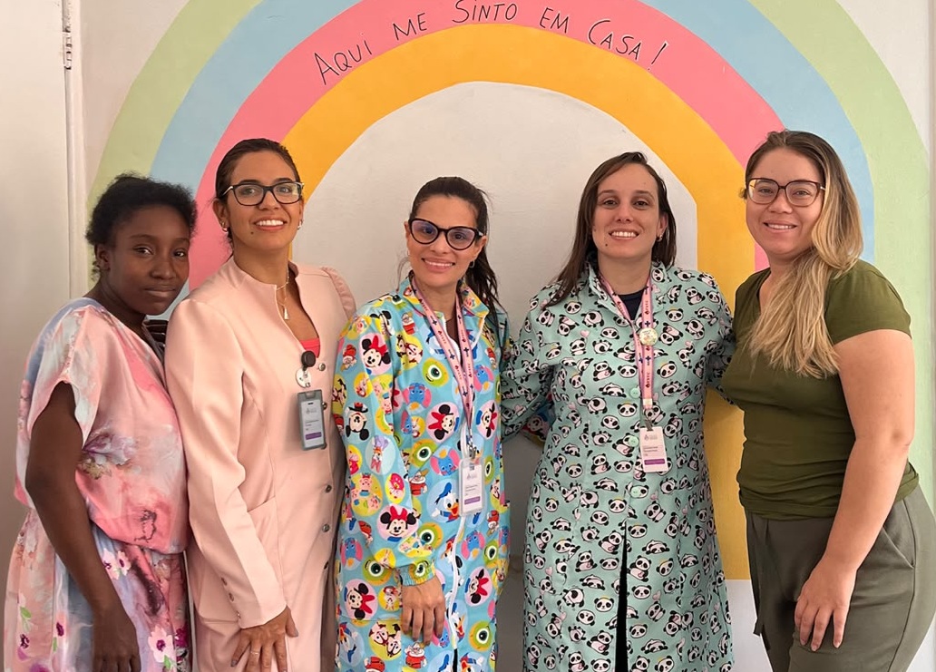 Agosto Dourado: Hospital Esaú Matos realiza oficina de fisioterapia e roda de conversa sobre amamentação
