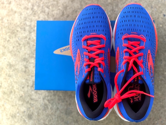 nike air zoom pegasus 37 vs brooks ghost 13