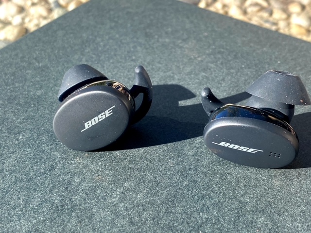 Bose Sport Earbuds Review - FueledByLOLZ