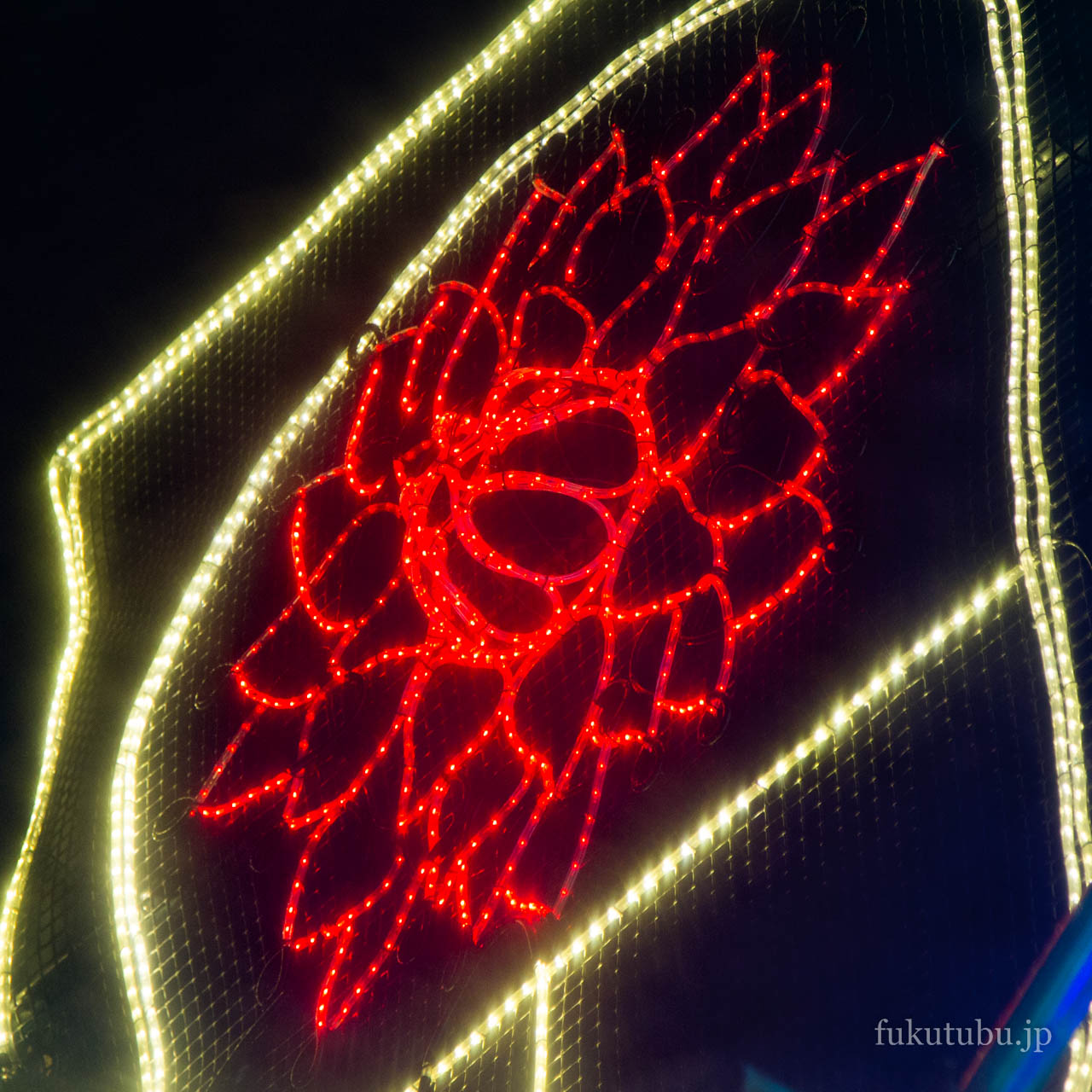 道の駅はなわ イルミネーション華の宮殿