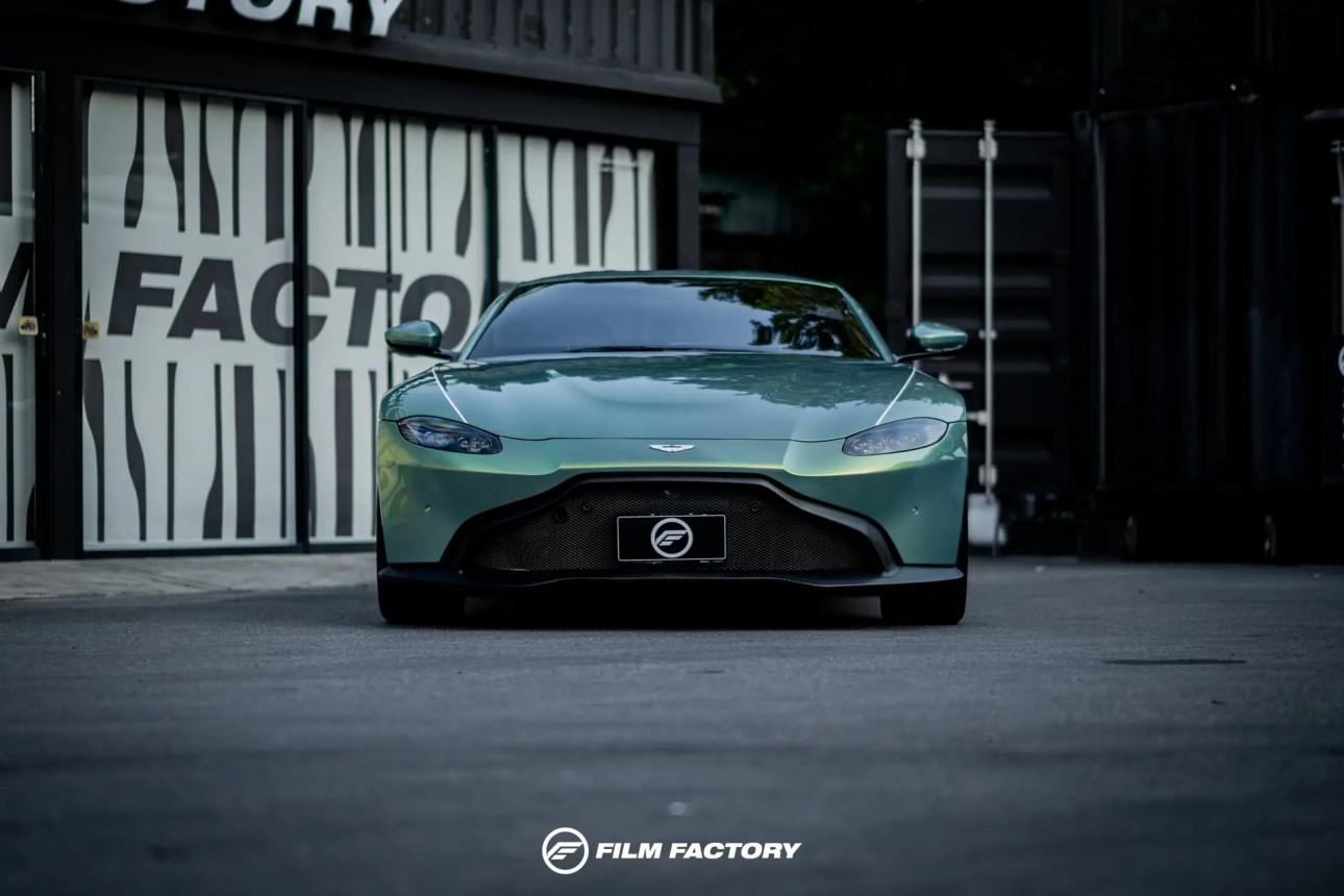 Film-Aston Martin Vantage