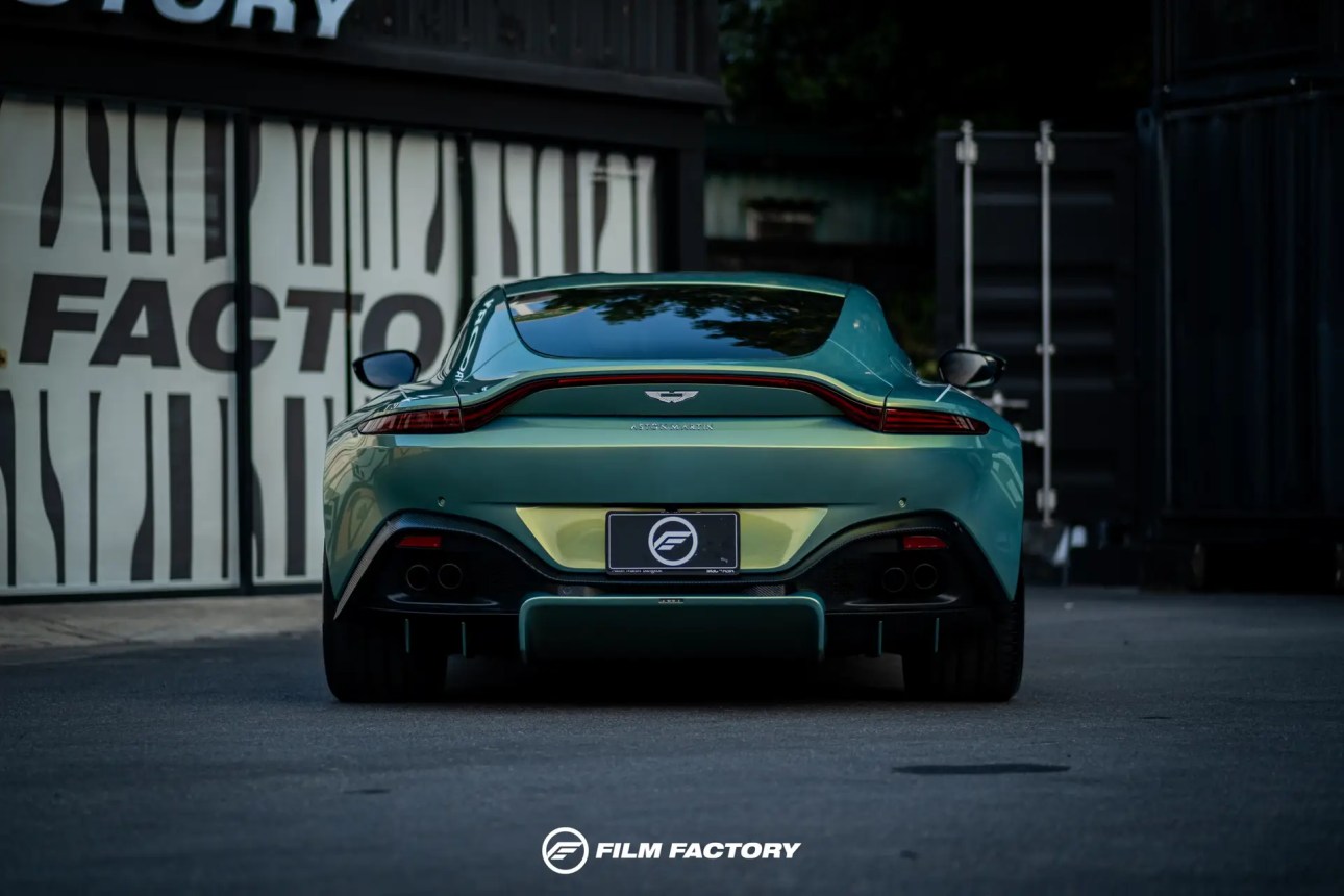 Film-Aston Martin Vantage