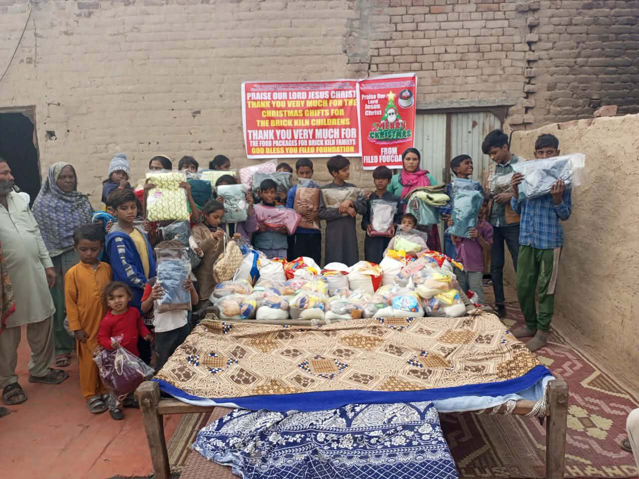 DZIECI Z FABRYK CEGIEŁ