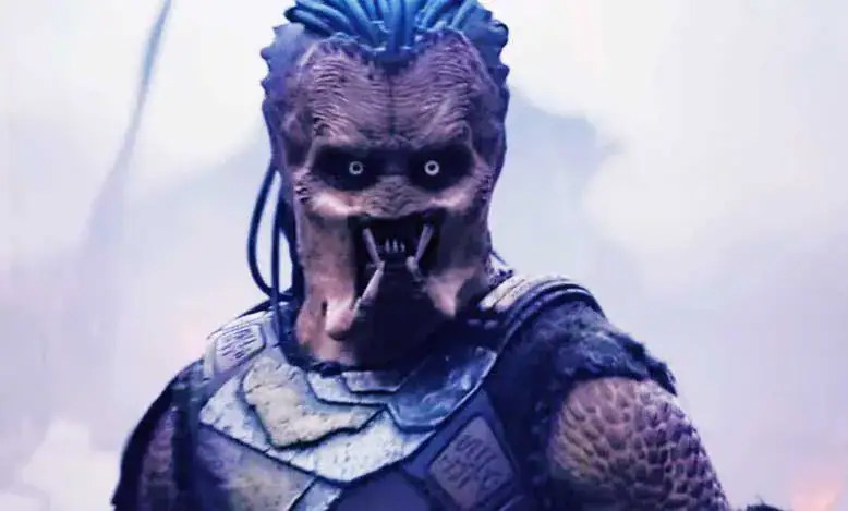 Dek in Predator: Badlands