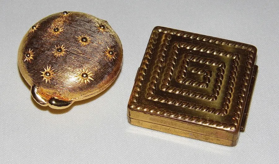 How To Apply Solid Cologne A Comprehensive Guide Funsivly